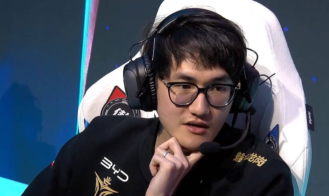 九游娱乐-TheShy巅峰对决,Karsa与90激战阿森纳分钟,大胜胜负难料!的简单介绍