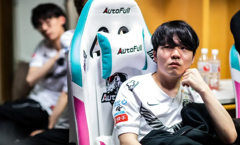 九游娱乐-包含Rookie赛事官方发布回归赛场新规,MAD争议不断!的词条